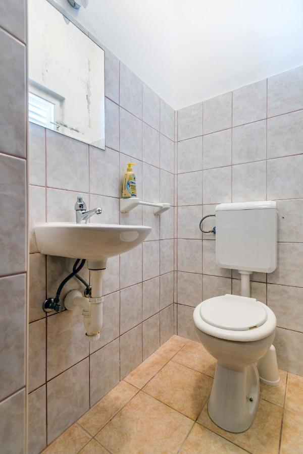Apartmant Prosika Паг Екстер'єр фото