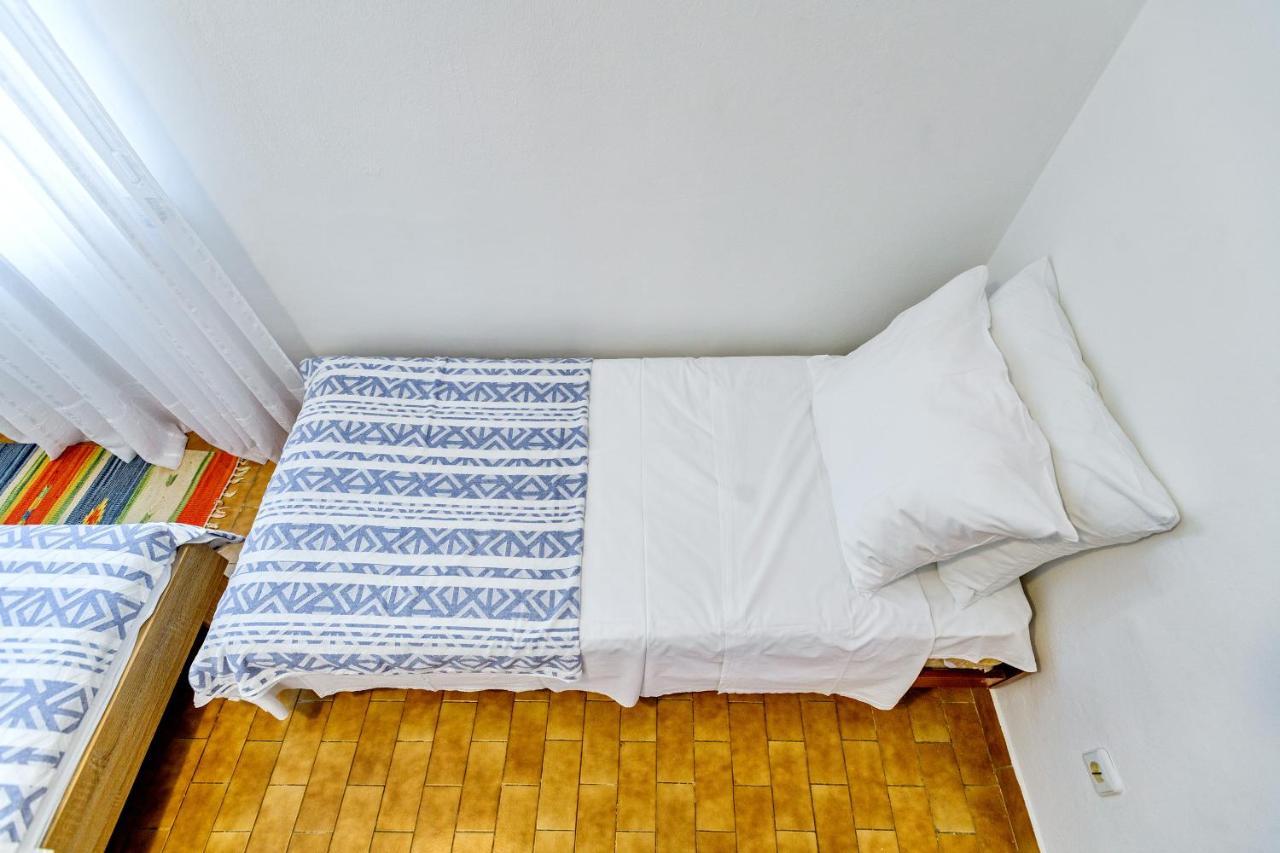Apartmant Prosika Паг Екстер'єр фото
