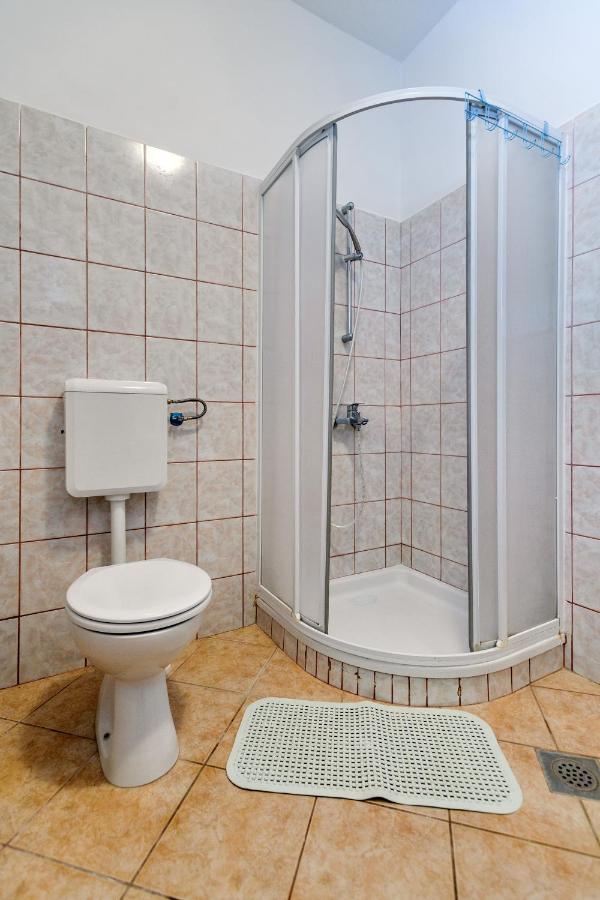 Apartmant Prosika Паг Екстер'єр фото